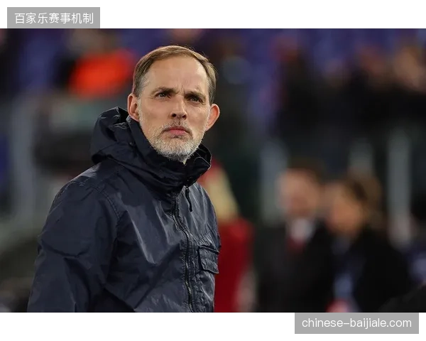 拜仁慕尼黑防线漏洞百出，图赫尔高位防线被巴黎反击战术彻底打穿